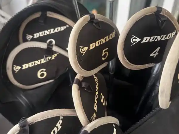 DUNLOP GOLF CLUBS AND BAG #5