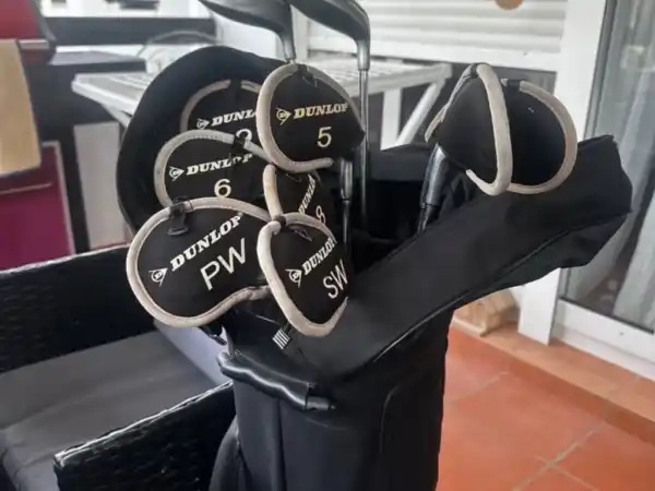 DUNLOP GOLF CLUBS AND BAG #3